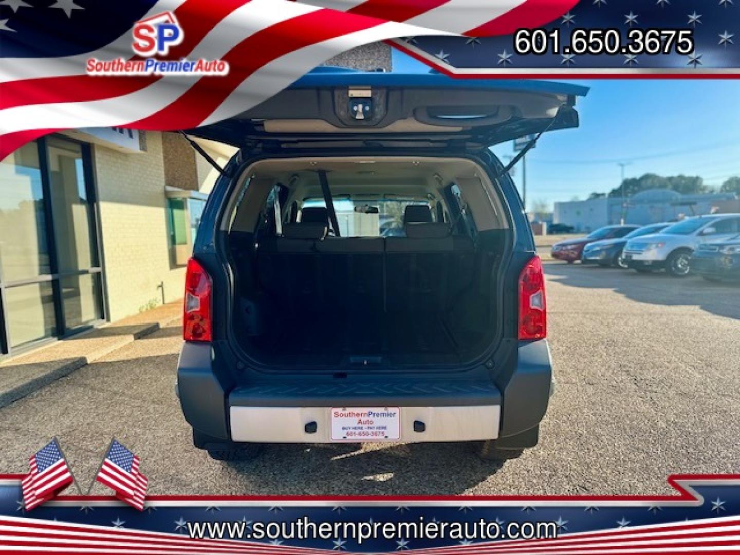 2010 GRAY NISSAN XTERRA S; SE; X; OFF (5N1AN0NU8AC) , located at 922 W. Beacon St., Philadelphia, MS, 39350, (601) 650-3675, 32.770447, -89.127151 - Photo#18